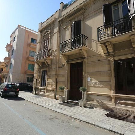 Re Ruggero Rooms Reggio Calabria Exterior photo